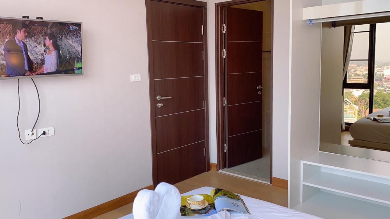 Luxury High Floor Loft Pool With 2 Bedrooms Apartment Chiang Mai